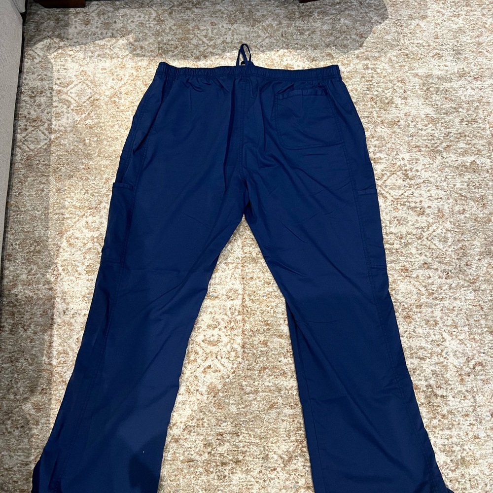 Cherokee Navy Scrub Set - Picture 6 of 11